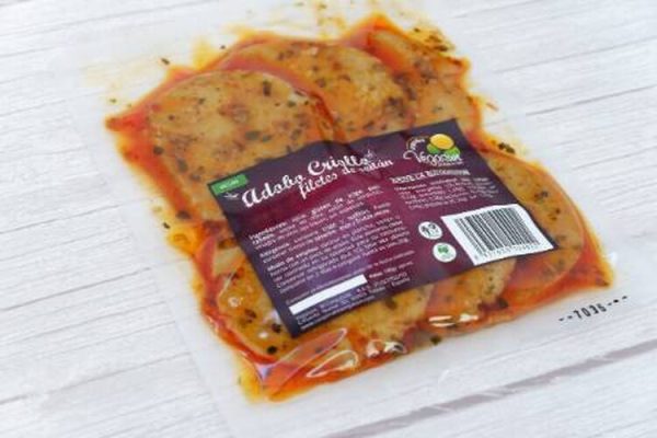 L-2859e072e4f4f74bc43783c28fd3b9d4.jpeg Filetes de Seitán Adobo Criollo Vegasun, paquete de 180 g