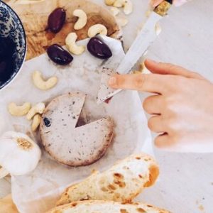 Ques´eso Aceitunas e Hinojo La Carleta Sin Gluten, pieza de 170 g
