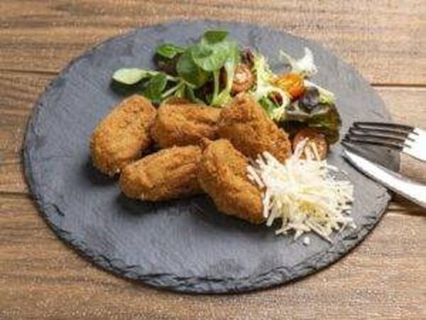 L-7efcfc7044fdb8762732e4063f503cdb.jpeg Croquetas Manchegas 100 g Monveg