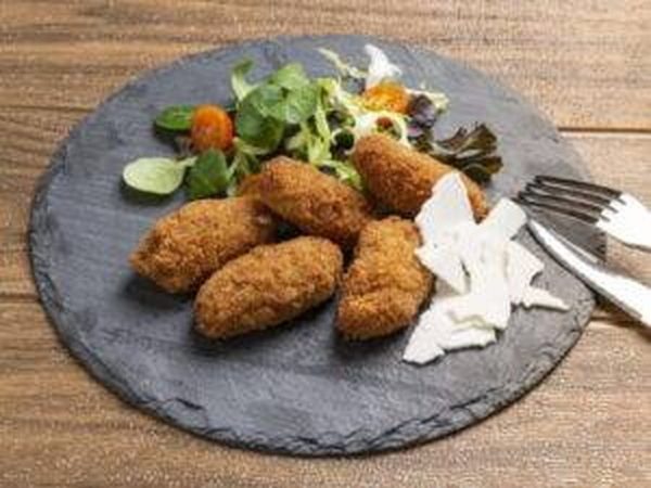 L-c88f8dd8ec8fb0c6f015a2a592c92f37.jpeg Croquetas Blue 100 g Monveg